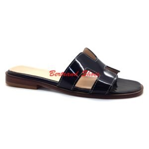 Sandales en cuir noir vernis - 016